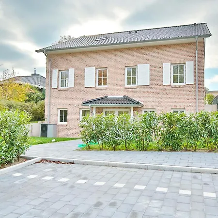 Haus Oberdeck 2 * Scharbeutz